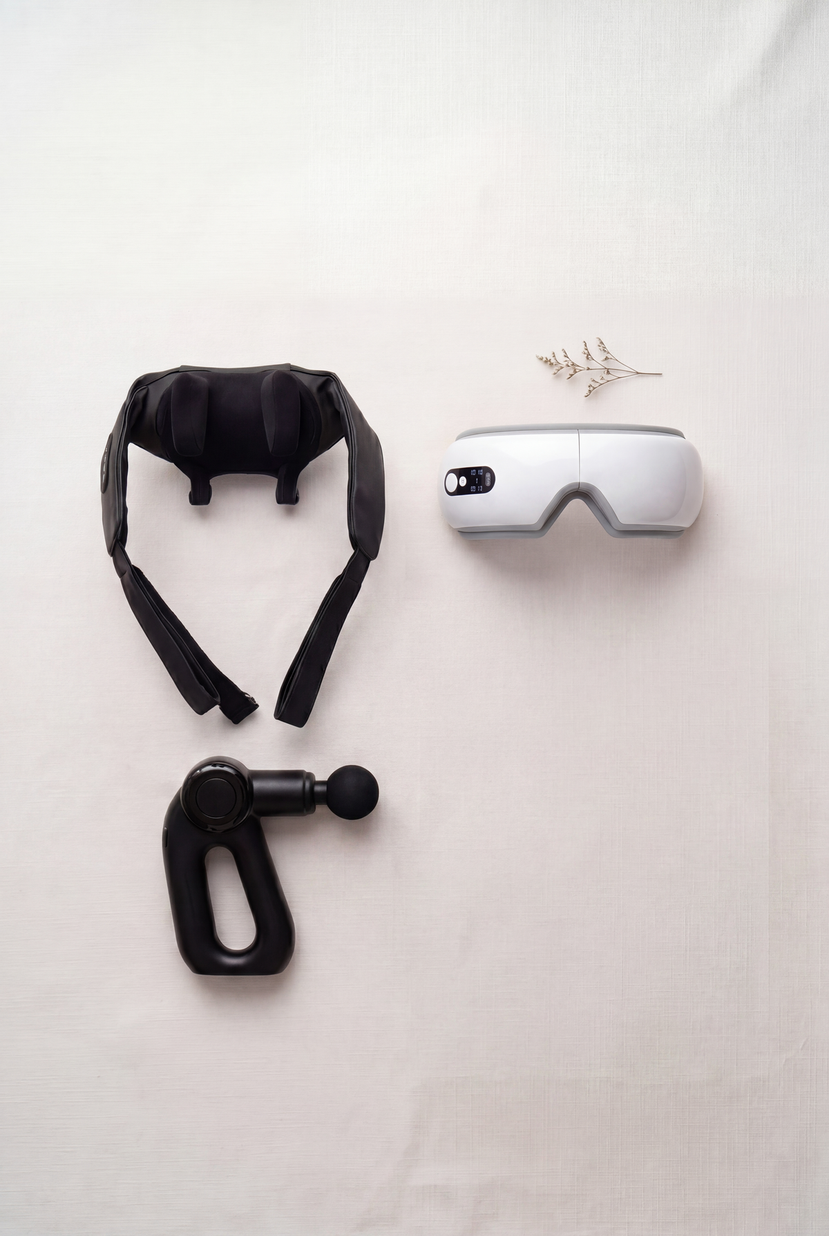 Velora Ultra Bundle with eye massager, neck and shoulder massager and massage gun
